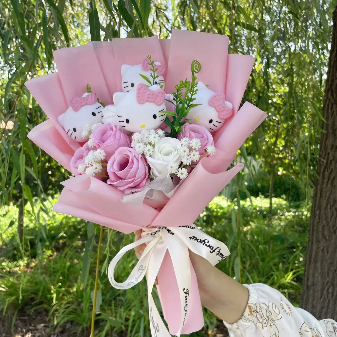 Kawaii Hello Kitty Cat Dolls With Artificial Flowers