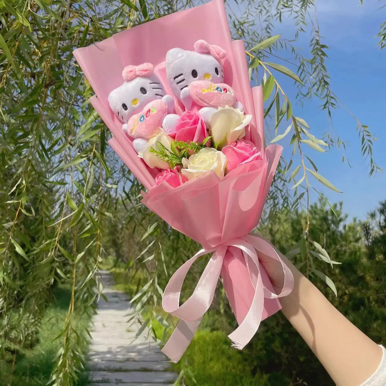 Cartoon Hello kitty Plush Bouquet