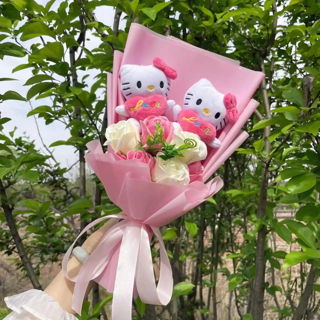 Cartoon Hello kitty Plush Bouquet